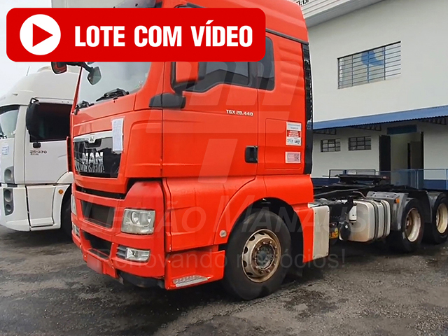 LOTE 004 - Man TGX 28440 6x2 T 2014