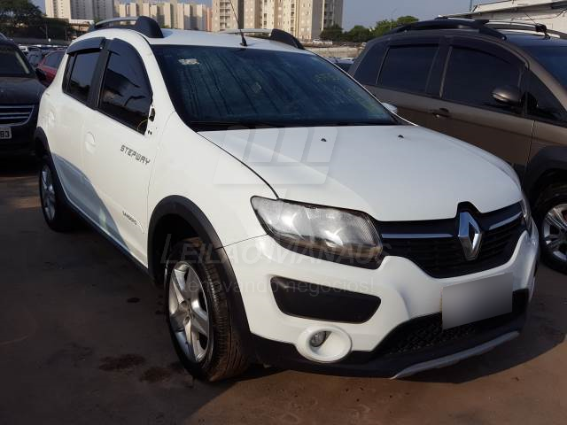 LOTE 018 - Renault Sandero Stepway 1.6 16V SCe 2018