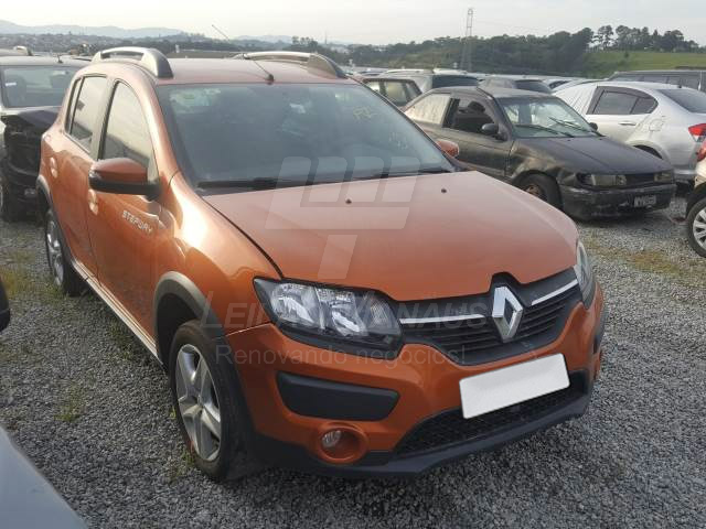 LOTE 033 - RENAULT SANDERO STEPWAY 1.6 2016