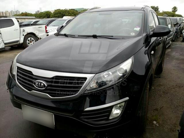 LOTE 035 - Kia Sportage LX 2.0 2015