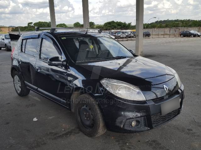 LOTE 023 - RENAULT SANDERO EXPRESSION 1.6 2013