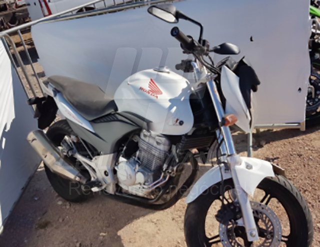 Lote 020 - HONDA CB 300 R 2012